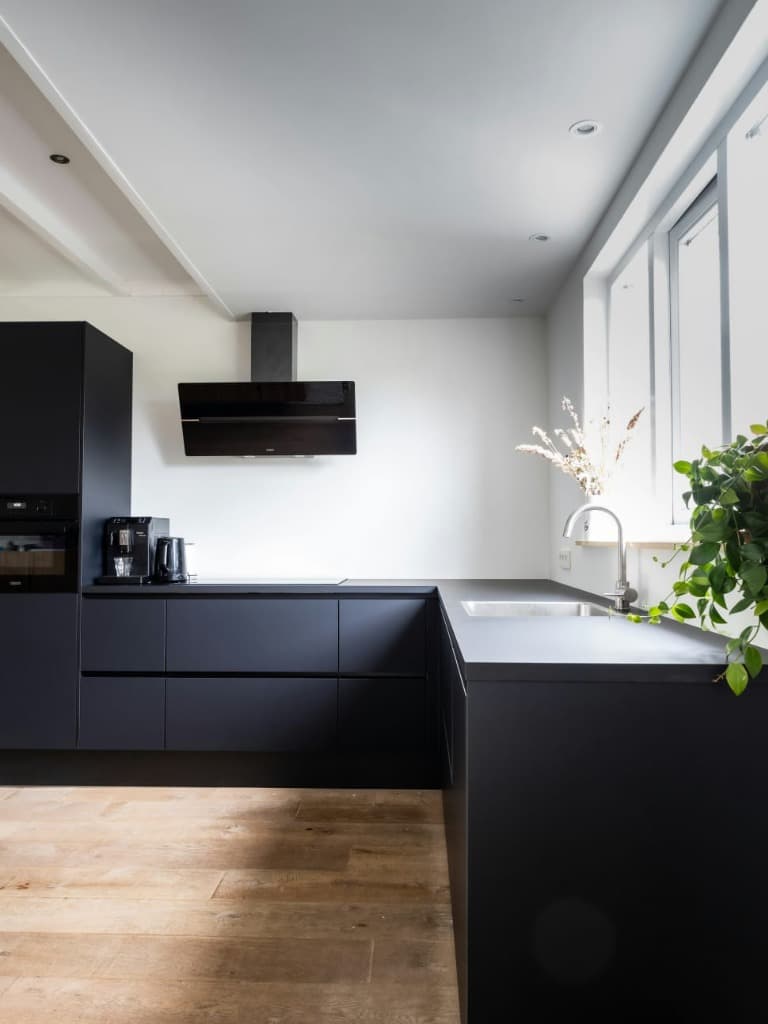 Bespoke Modern Kitchen